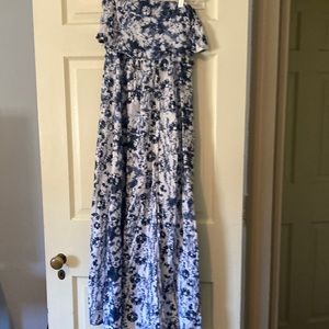 Dress strapless nwot dress!!